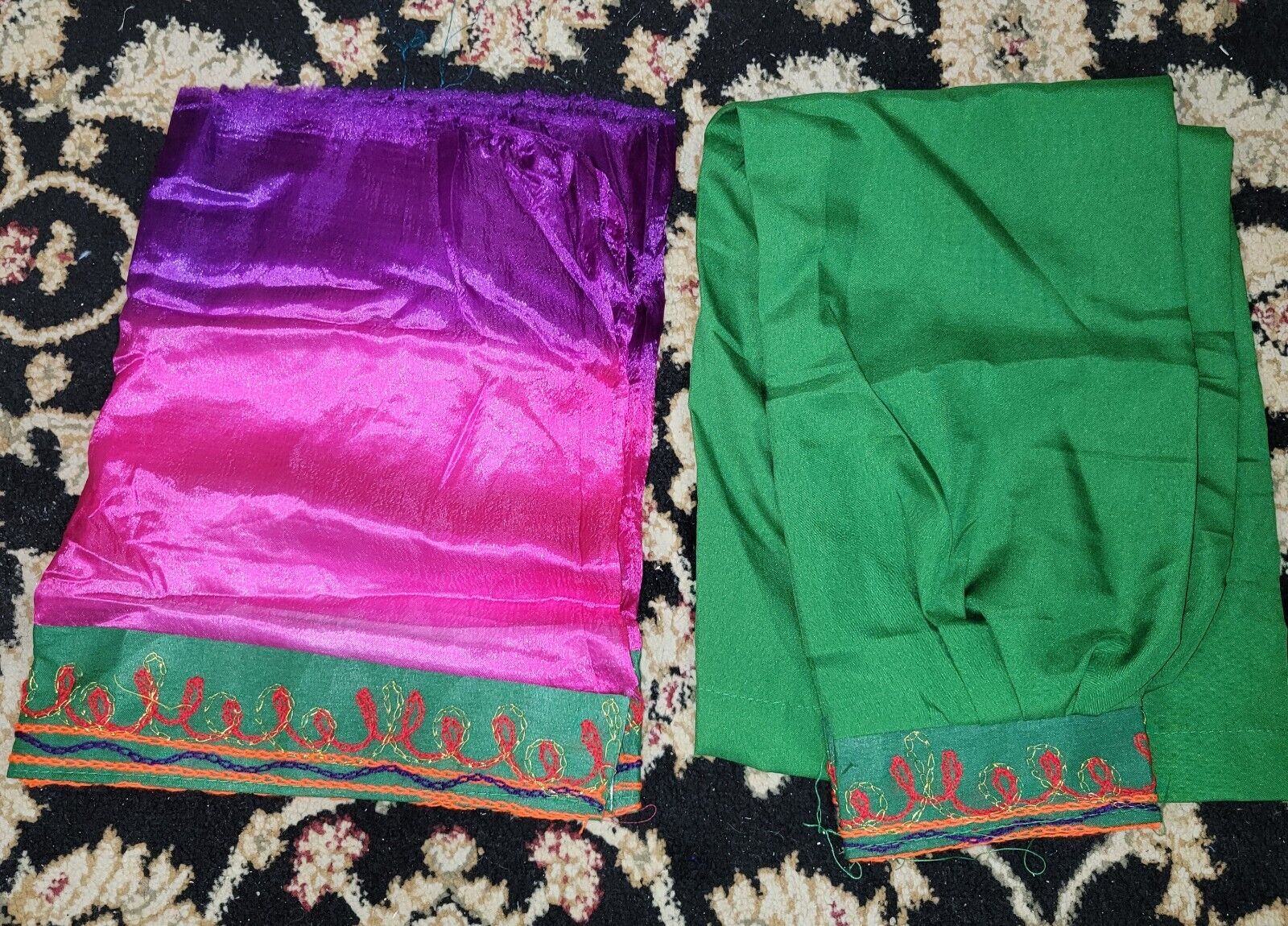 Beautiful Afghani girl style shalwar kameez_6 Beautiful Afghani girl style shalwar kameez