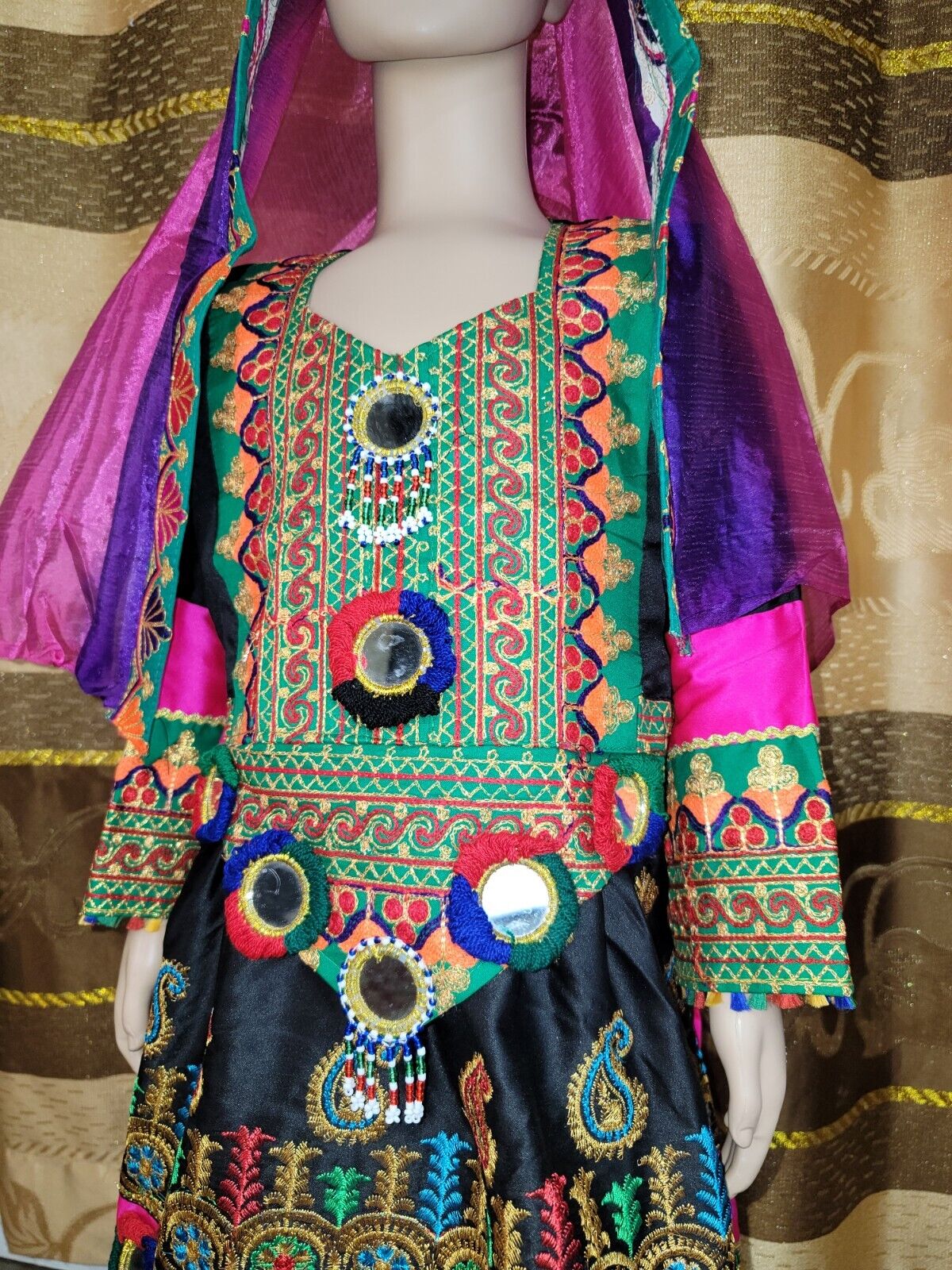 Beautiful Afghani girl style shalwar kameez_3 Beautiful Afghani girl style shalwar kameez