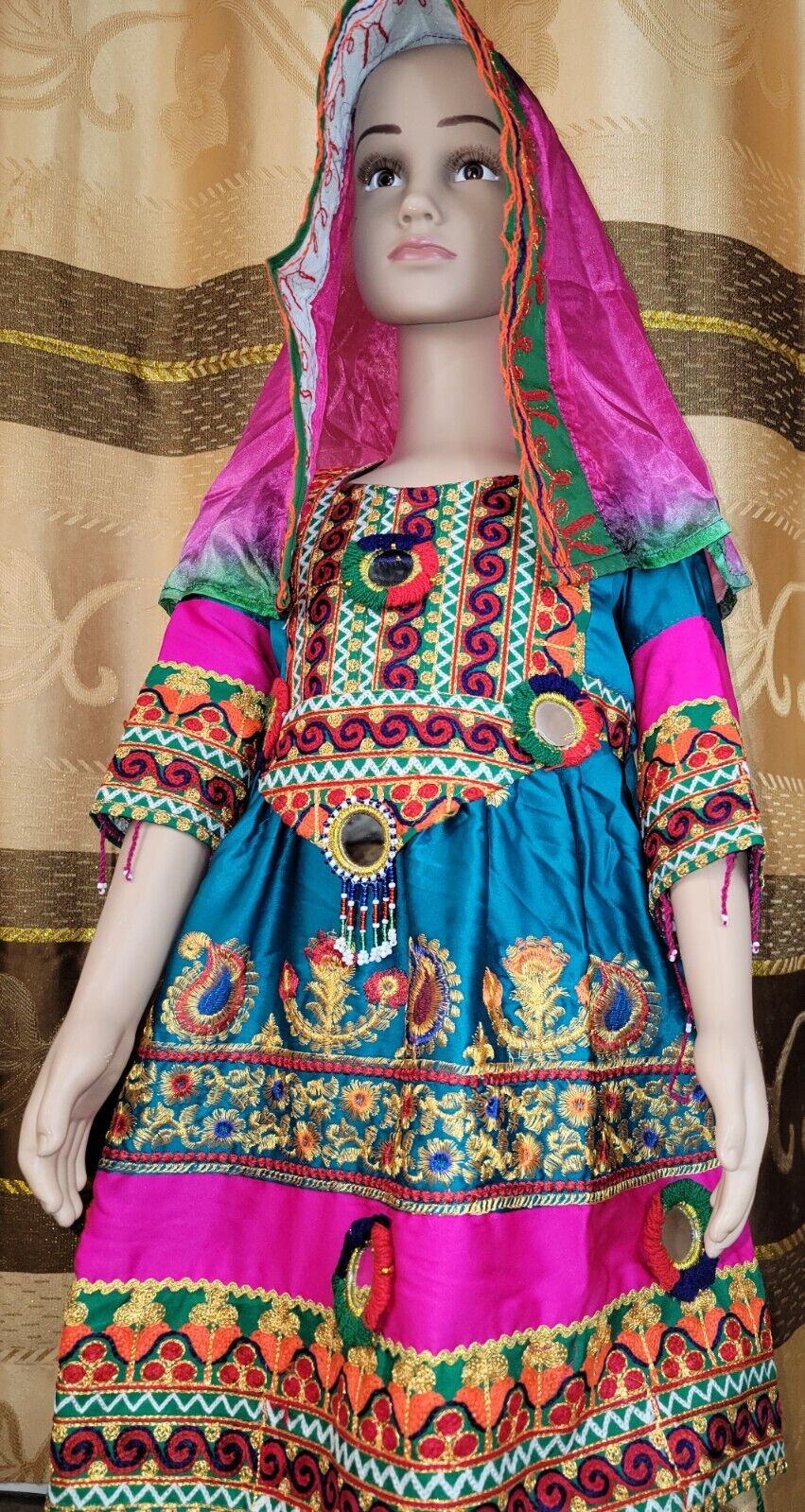 Beautiful Afghani girl style shalwar kameez_2 Beautiful Afghani girl style shalwar kameez