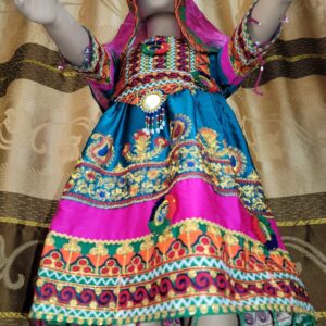 Beautiful Afghani girl style shalwar kameez