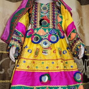 Beautiful Afghani girl style shalwar kameez