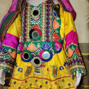 Beautiful Afghani girl style shalwar kameez